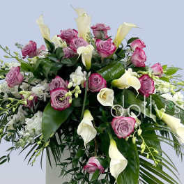 Magenta & Calla Casket Spray