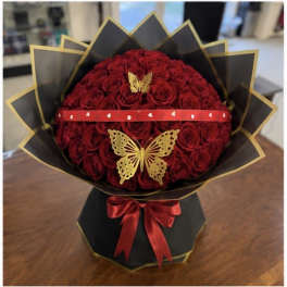Ramos Buchones - 50 Rose Bouquet