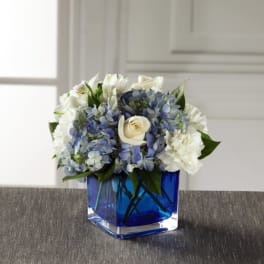 The FTD Peace & Light Hanukkah Bouquet