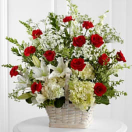 The FTD® In Loving Memory™ Arrangement