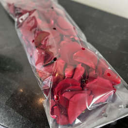 BF-V11 Red Rose Petals