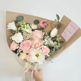 Lovely Day Hand-tied Bouquet