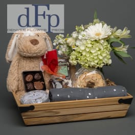 Neutral Baby Flowers and Gift
