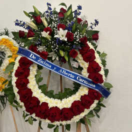 wreath w