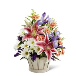 The FTD Wondrous Nature Bouquet