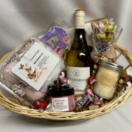 Spa day wine basket