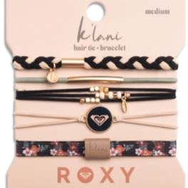 Carded set of braided and elastic bracelets in pink packaging