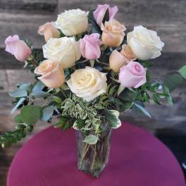 Mixed color designers choice dozen roses