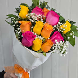 Wrap- Classic Mixed Dozen Roses
