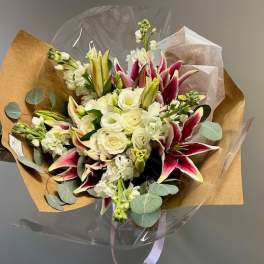 Bellissima Presentation Bouquet