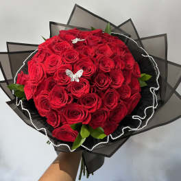 Red Rose Buchon Bouquet