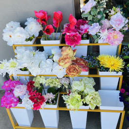 Personalize Flower Bar
