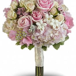 Pink Rose Splendor Bouquet