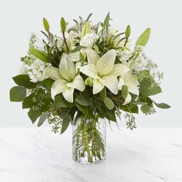 The FTD Alluring Elegance Bouquet