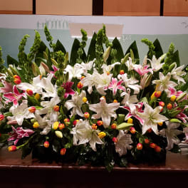 PODIUM ARRANGEMENT 134