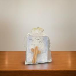 Small gift bag with a wooden cross and prayer card