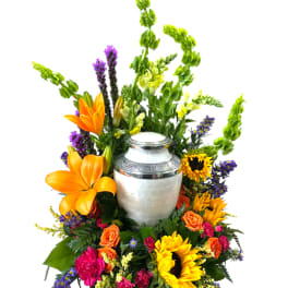 Vibrant Life Round Urn Surround