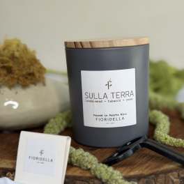 Sulla Terra Candle