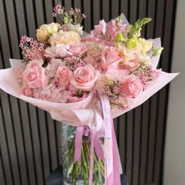 Soft Pink Elegance Bouquet