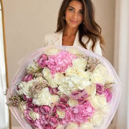 Grand Blush Elegance Bouquet