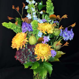 Autumn mix with antiqued hydrangea