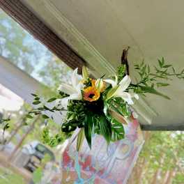 Verdant Halo - A Custom Living Art Design by Wonderland Flowers