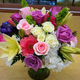 Mixed Gem Tone Vase Design