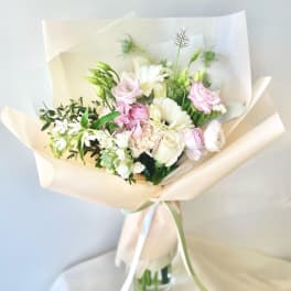 Spring Bloom Bouquet (Vase not included)