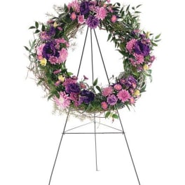 TF200-3 Grapevine Wreath