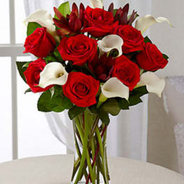 Memorable Moments Bouquet - VASE INCLUDED