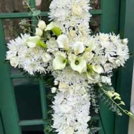 Cross with callas