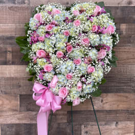 STANDING HEART SPRAY