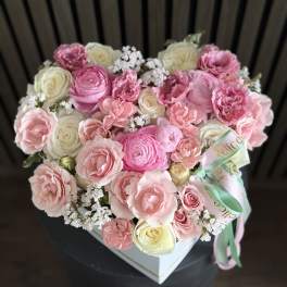Blush Heart Luxury Box