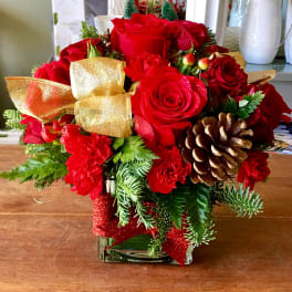 Holiday Arrangement #2