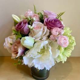 Sweet - Silk floral arrangement