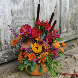 Harvest Pumpkin with Fresh and Dried Flowers