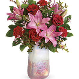 Teleflora's Pretty In Quartz Bouquet