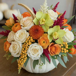 Creamy Pumpkin Elegance Bouquet 