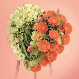 SF90-11 - Gerber Daisy Heart Easel