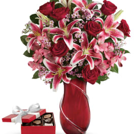 Wrapped With Passion Bouquet with chocolates PM