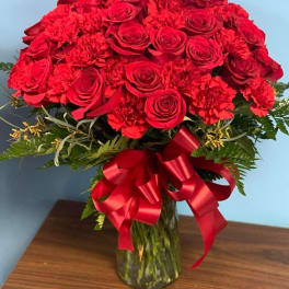 Red Wave Bouquet