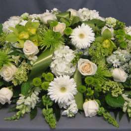 Green & White Casket Spray C13