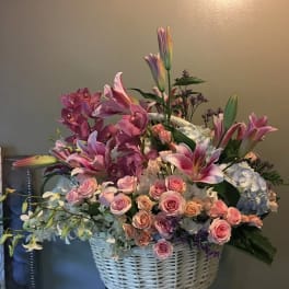 #80 PINK ROSE & LILIES BASKET