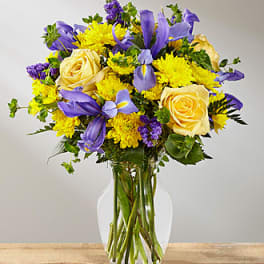 FTD Cottage View Bouquet