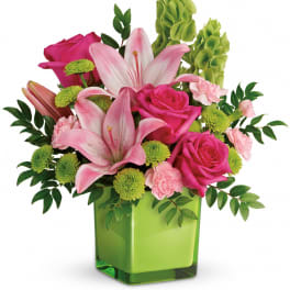 Teleflora's In Love With Lime Bouquet