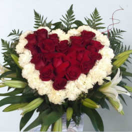 I Love You by D'Lily's Flowers