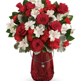 Teleflora's Red Haute Bouquet DX