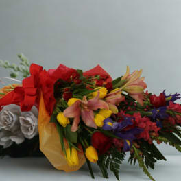 Happy Bouquet by D'Lily's Flowers