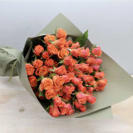 Orange Spray Rose Bouquet - WeHo