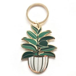 Leaf-shaped enamel keychain with a gold ring